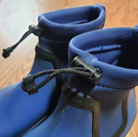 Hunter Short Boots - Picture 9 of 10